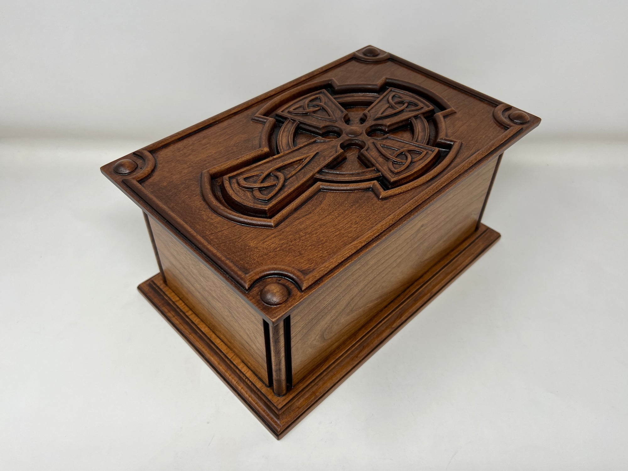 Trinity Knot Celtic Cross Urn