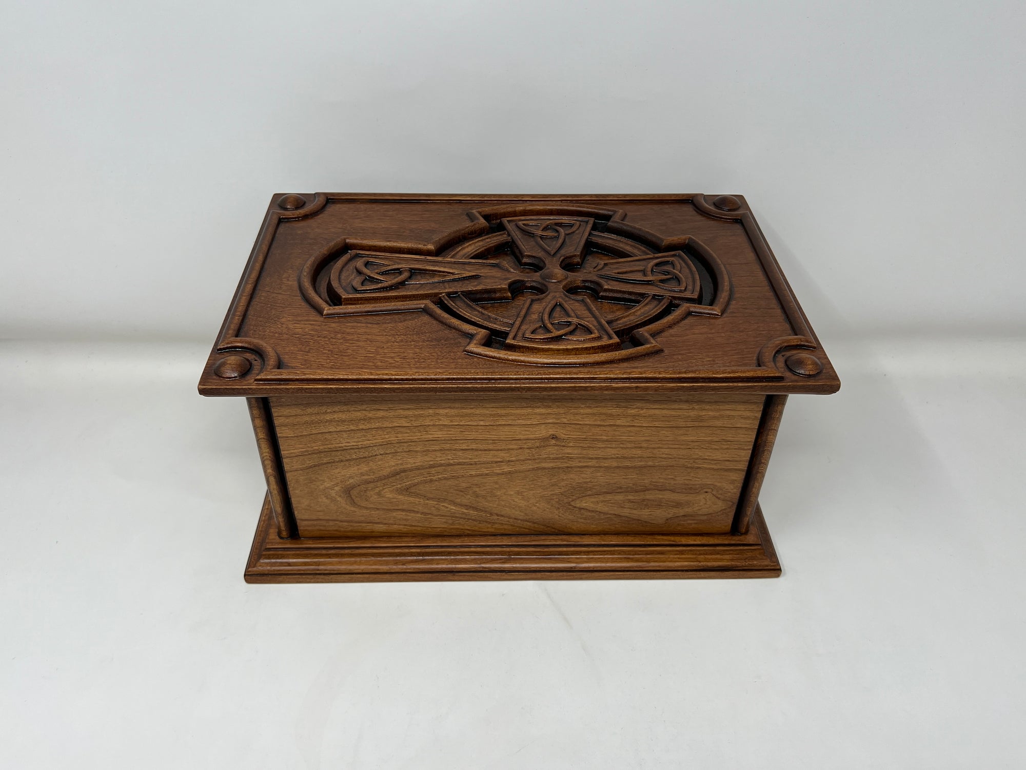 Trinity Knot Celtic Cross Urn