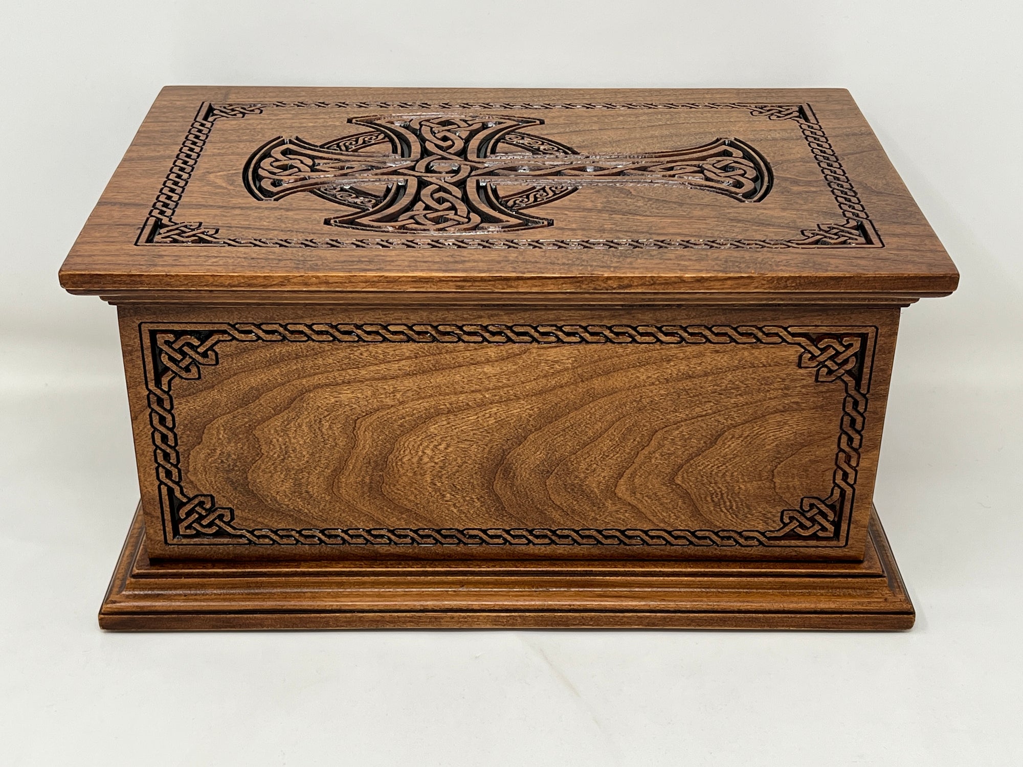 Single images shows the un-inscribed side of the ash urns for humans.