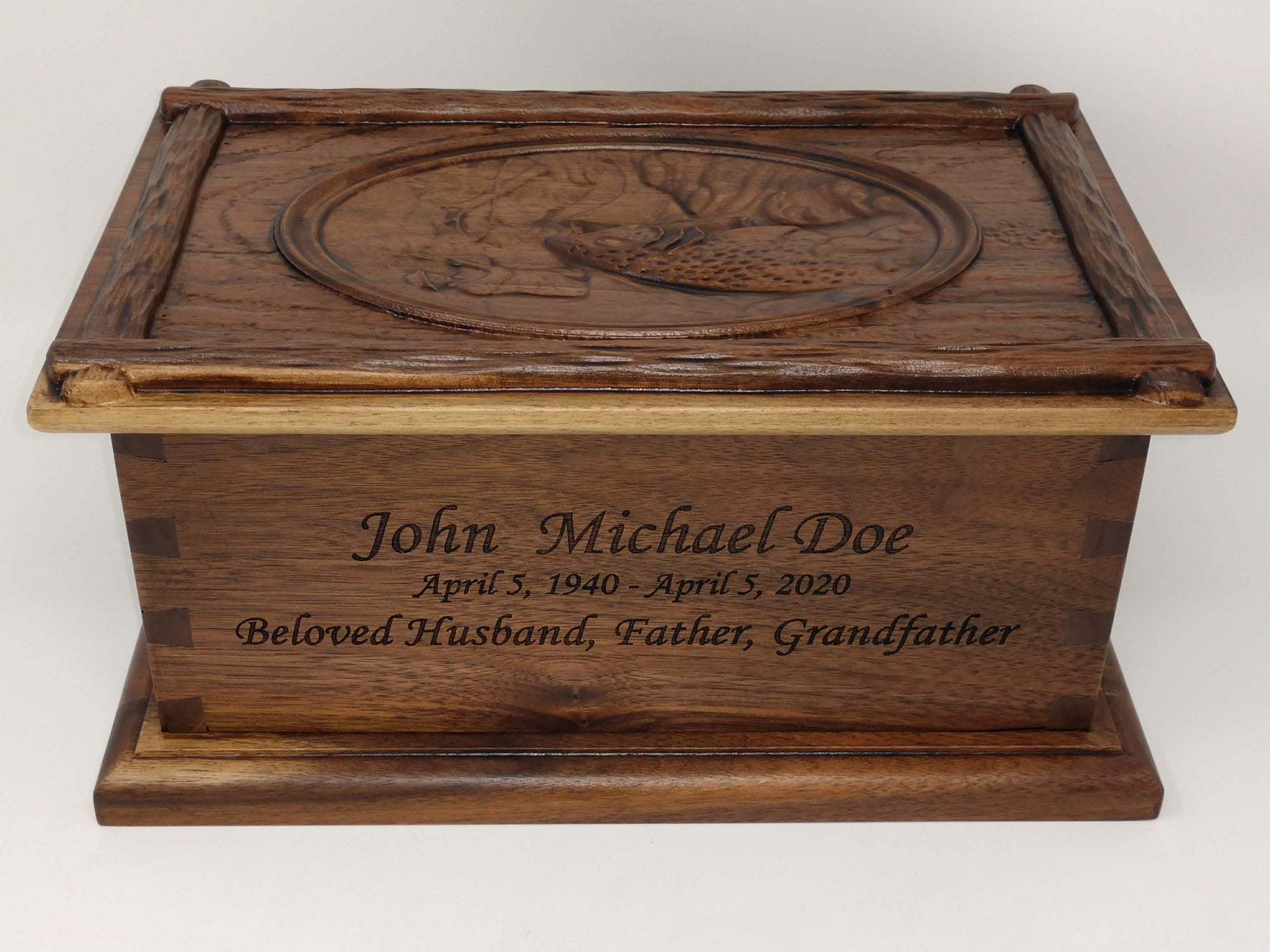Fisherman Urn - Style 1