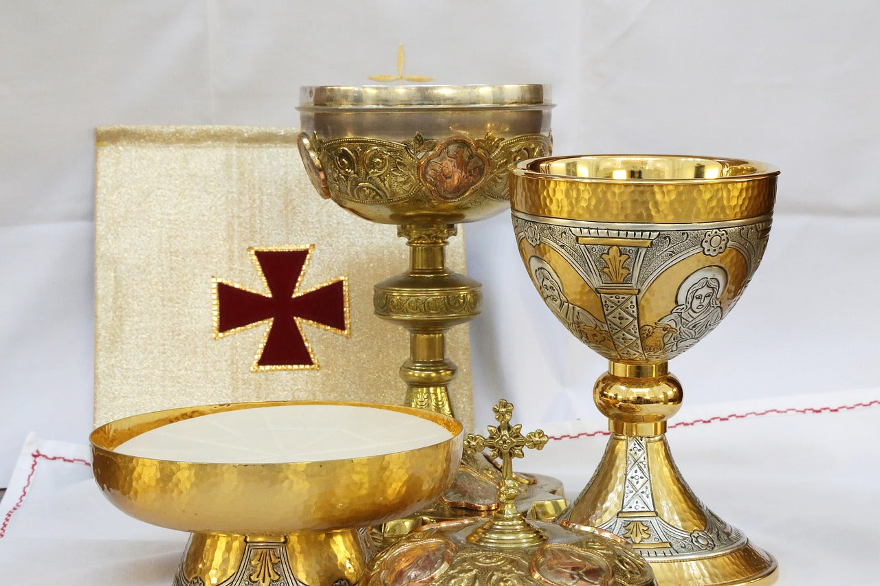 Choosing a Catholic Urn: Combining Faith and Design